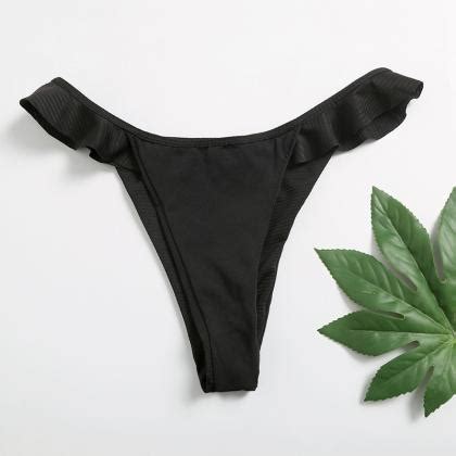 Black And White Ruffles Sexy Bikini Set On Luulla