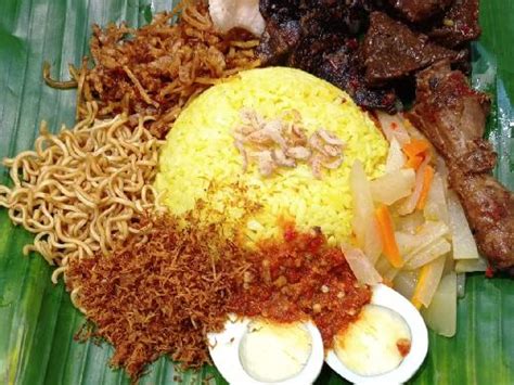 Daftar Harga Menu Delivery Nasi Kuning 21 Makassar Terbaru 2024