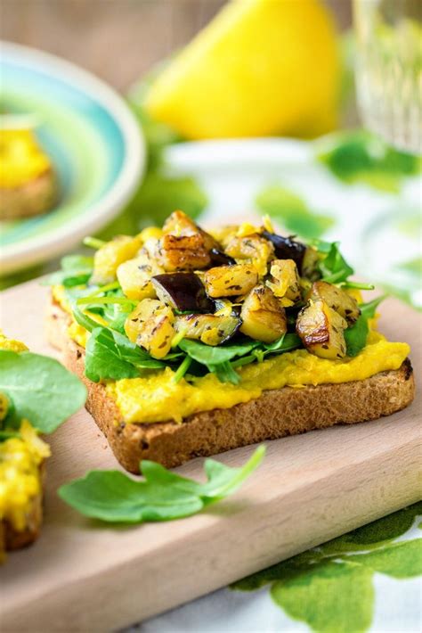 Panino Con Hummus Al Currry E Melanzane Alla Menta Vegolosi It