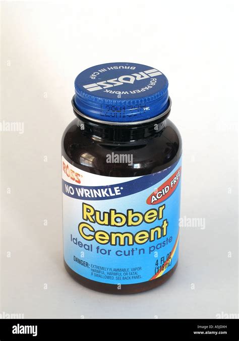 Cement glue hi-res stock photography and images - Alamy