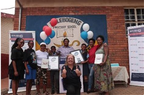 Tomorrows Leaders Rewarded In Young Heroes Competitions Pick N Pay