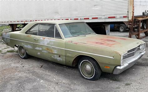 Dodge Dart Swinger Barn Finds