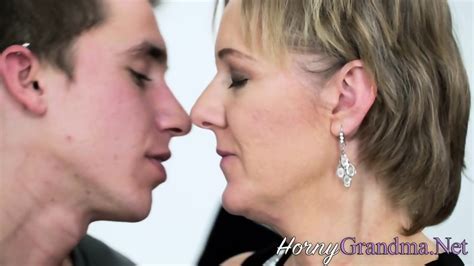 Mature Grandma Gets Pussy Licked