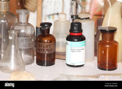 How To Identify Silver Nitrate Solution