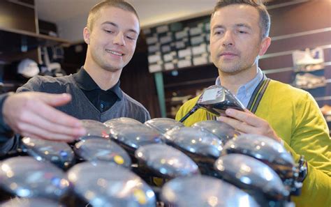 Test Des Balles De Golf Par Un Golfeur Pro Comment Bien