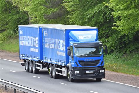 Iveco Menzies Distribution Sp Nfk M Broxden Perth Flickr