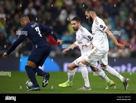 Dani Carvajal Centre Et Karim Benzema Du Real Madrid Poursuivent Le