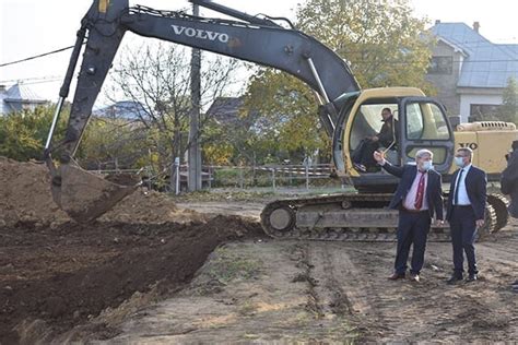 Lucr Rile La Noua Cre Din B Rlad Avanseaz Foto Vremea Noua