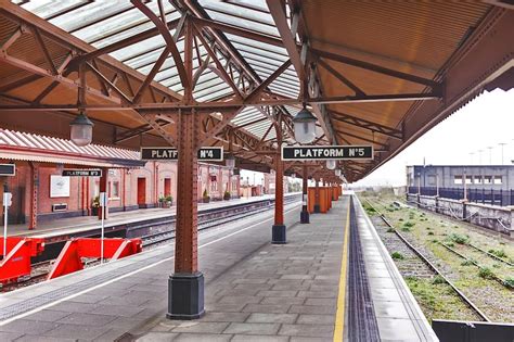 Birmingham Moor Street Station - Visit One of the Busiest Stations in ...