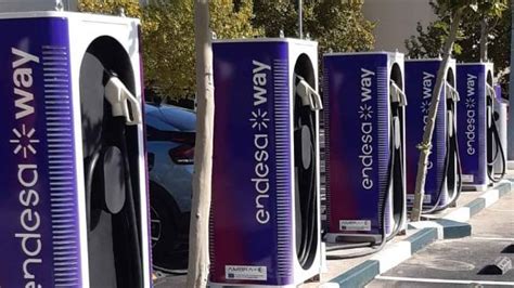 Iberdrola Repsol Endesa X Way Qui N Lidera La Recarga Del Coche