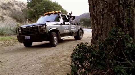 Imcdb Org Ford F Regular Cab Dually In Criminal Minds