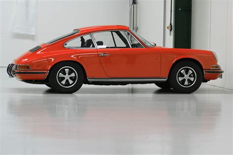 Used 1969 Porsche 911 T 2 0 Coupe Manual 5 Speed Petrol For Sale In