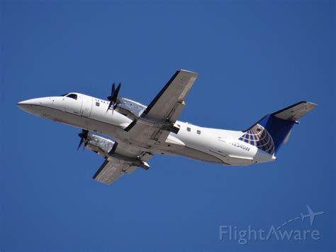 Photo Of United E120 N234SW FlightAware Los Angeles Airport