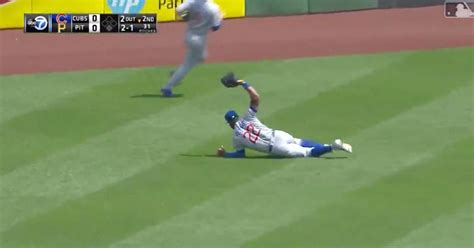 Watch Jason Heyward Uses Superman Dive To Make Superb Catch Cubshq