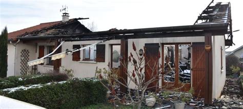 Une maison détruite par le feu Savigneux 42600