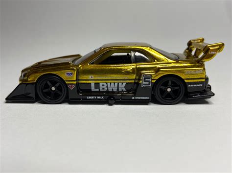 Gold LBWK R Hot Wheels Customs Mattel Creations