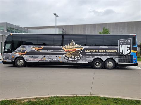 Golden Hawks Unveil New Bus | Trenton Golden Hawks