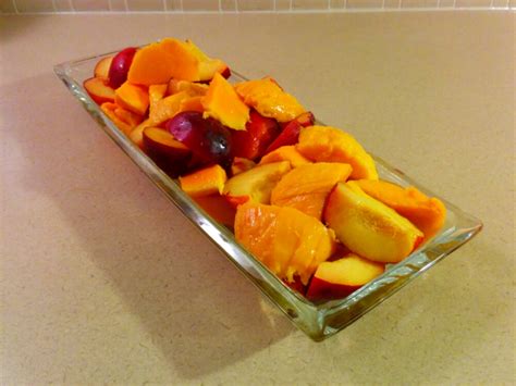 Mango And Nectarine Platter Easily Raw