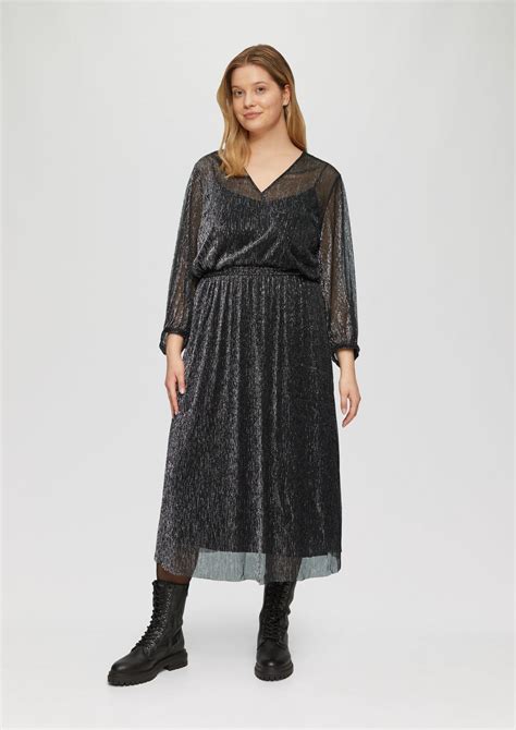 Long mesh dress with sparkly thread and a smocked detail - black | s.Oliver