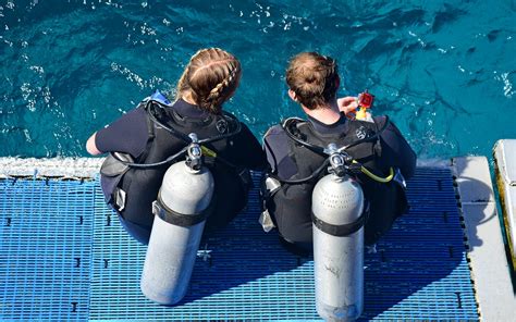 Why Do Scuba Divers Use More Air At Depth 4 Practical Tips