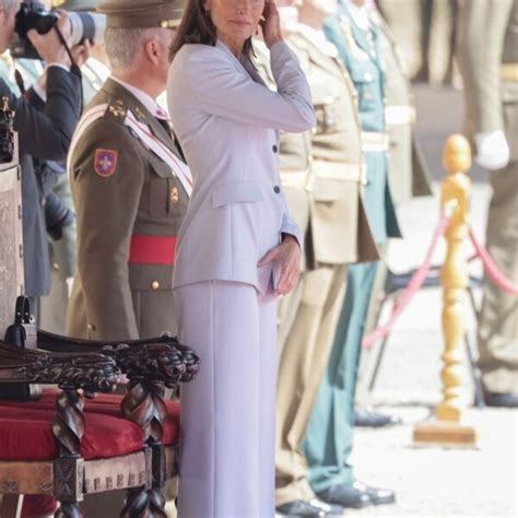 La Reina Letizia En La Jura De Bandera Del Rey Felipe VI Jura De