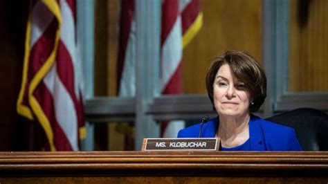 Sen Amy Klobuchar Reveals Breast Cancer Battle Abc News