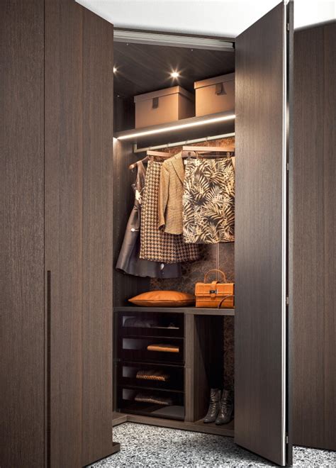 Pianca Tratto Folidng Door Wardrobe Pianca Wardrobes London