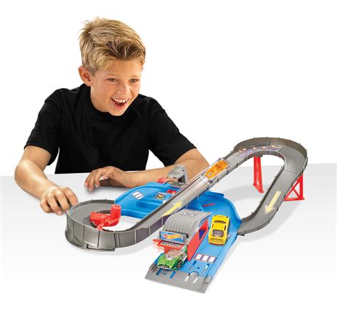 Hot Wheels City Speedway Play Set Shop Hot Wheels Cars Trucks