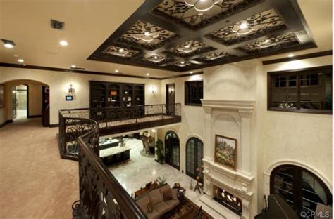 Tuscan Style Mansion In Chino Hills Ca Homes Of The Rich