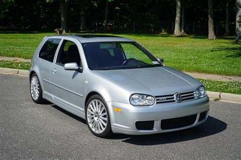 Volkswagen Golf R32 Mk4