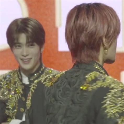 Yujae On Twitter The Way Jaehyun Looks At Yuta Https T Co