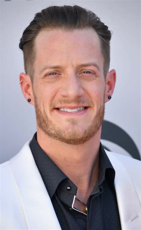 Tyler Hubbard - Height, Age, Bio, Weight, Net Worth, Facts and Family