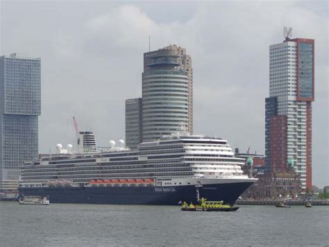 Cruiseschip Ms Koningsdam Van De Holland America Line Aan De Cruise