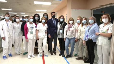 Vídeo Moreno inaugura nueva UCI en el hospital de Osuna Sevilla