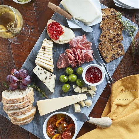 How To Craft The Best Cheese Board — La Bottega Di Belgioioso Cheese