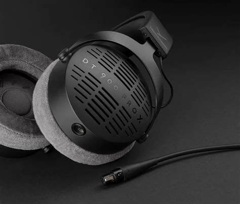 Beyerdynamic DT 900 Pro X Studio Mixing and Mastering Open-Back ...