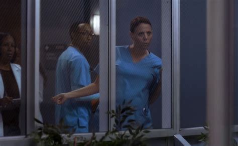 Who Is Nurse Frankie On Greys Anatomy Heres Why She Looks So Familiar