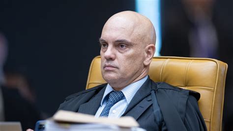 Moraes D Dias Para X Se Manifestar Sobre Lives De Contas Bloqueadas