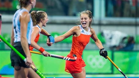 Hockeysters Naar Halve Finale Na Krappe Overwinning Op Rivaal