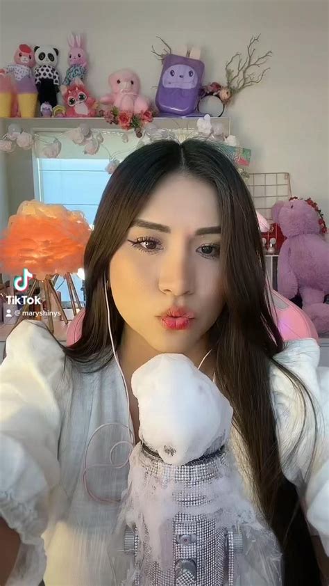 Asmr Brushing My Hair🖌️💆🏻‍♀️ Credit To Leedahasmr In 2024 Hair