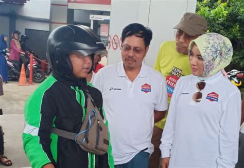 Pulang Kampung Direktur Utama Pertamina Sapa Pelanggan Spbu Pertamina