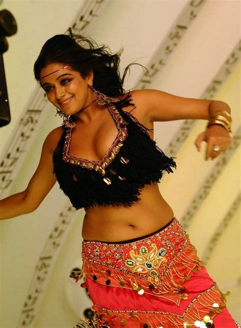 Priyamani Hot Photos In Ccl