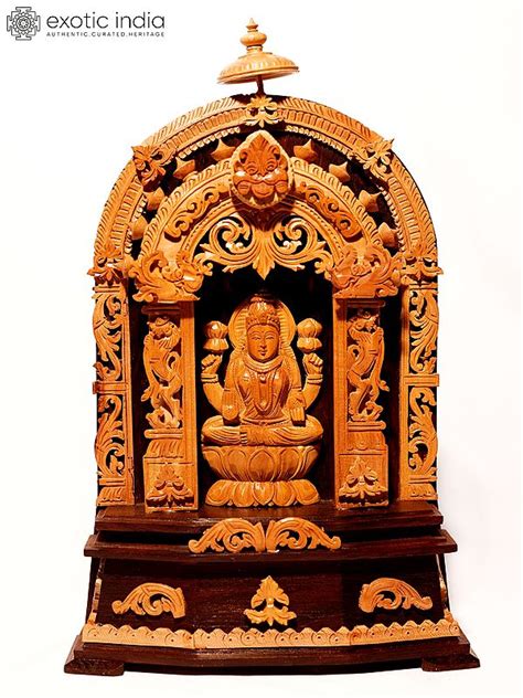 Blessing Goddess Lakshmi Seated On Lotus With Kirtimukha Prabhavali