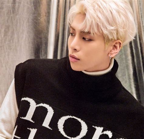 Kim Jonghyun White Hair