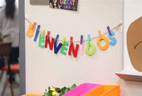 Escuela Valdez » Enrollment Resources for Interested Families Now