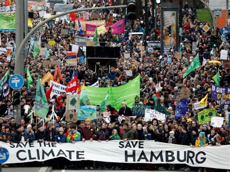 Fridays For Future In Hamburg Zehntausende Demonstrieren Mit Greta