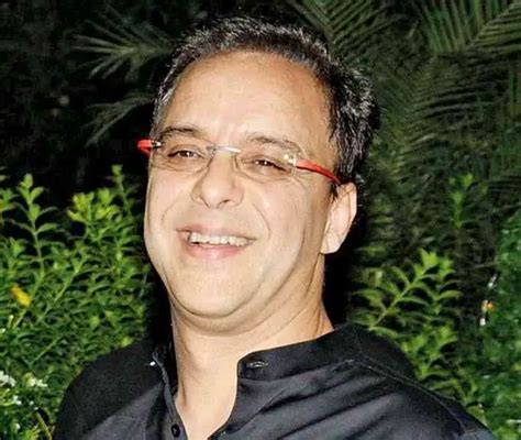 Vidhu Vinod Chopra Net Worth, Height, Age, Affairs, Bio and More 2024 ...