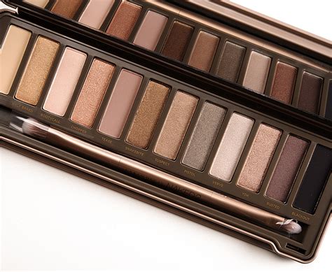 Urban Decay Naked 2 Eyeshadow Palette Review Swatches