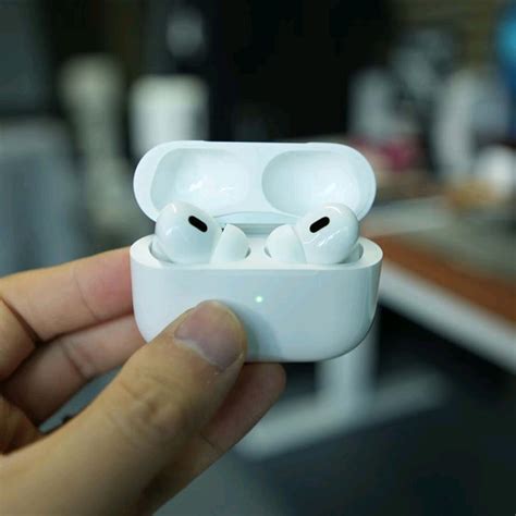 苹果airpods Pro 2蓝牙耳机怎么样 苹果airpods Pro 2：音乐的魔力，尽在耳畔什么值得买