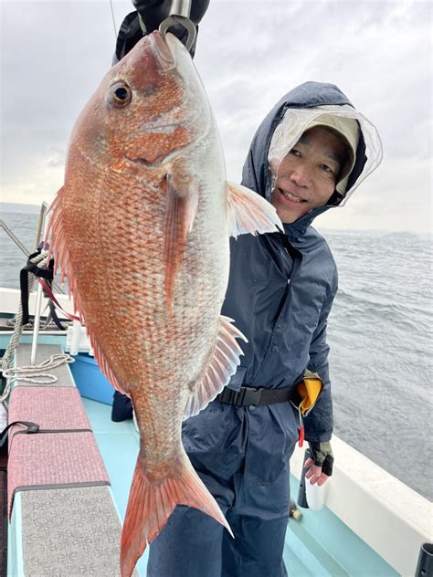 【釣果速報】神奈川県村本海事で釣れるマダイは良型揃い！しかも全員get！春のマダイ釣りは絶好調！｜釣りまとめアンテナ